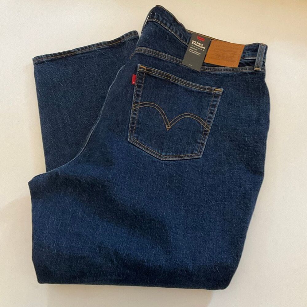 Levi’s Wedgie Straight High Rise 5 Pocket Button Fly, 22W. Plus Size - Picture 5 of 14